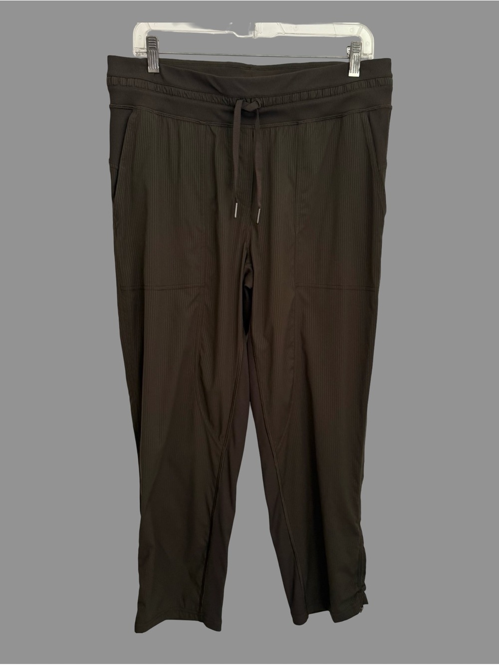 Lululemon Green Stripe Pull On Drawstring Tapered Pants US10